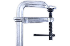 Струбцина GOLDRATIO винтовая усиленная 60х18cм, с накладками М00022949