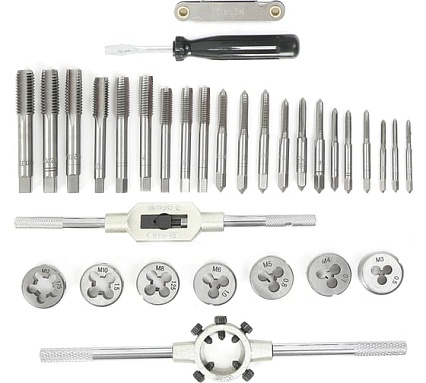 Набор метчиков и плашек 32 предмета Car-tool CT-W032