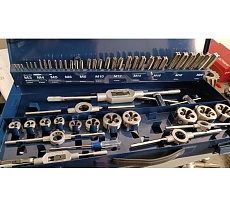 Набор метчиков и плашек Debever Machining Solutions М3-М20, HSS, 55 предметов DB-2055