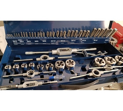 Набор метчиков и плашек Debever Machining Solutions М3-М20, HSS, 55 предметов DB-2055