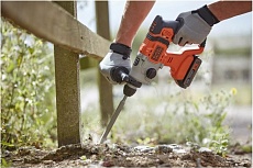 Аккумуляторный перфоратор Black&Decker BCD900B-XJ