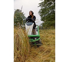 Профессиональная газонная косилка ETESIA HYDRO 80 , с шириной кошения 85 см. MKHPF