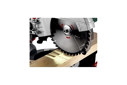 Торцовочная пила Metabo KGS 254 M 1800 Вт + пильный диск 613254000