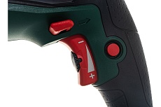 Ударная дрель Bosch UniversalImpact 700 0.603.131.020