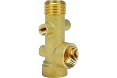 Штуцер 6-ти ходовой 110 мм под шланг 1&quot; AquamotoR AR111014