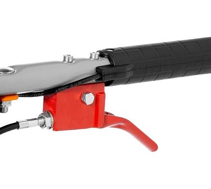 Снегоуборщик Daewoo бензиновый с инжекторным двигателем DAST 17110 EFI