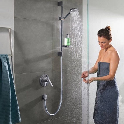 Смеситель для душа Hansgrohe Novus 71067000 внешняя часть