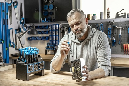 Набор отверток и бит Hoegert Technik 114 пр, сталь S2 HT1S099
