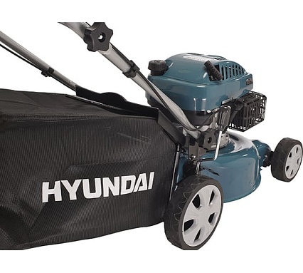 Газонокосилка бензиновая несамоходная Hyundai L 4300