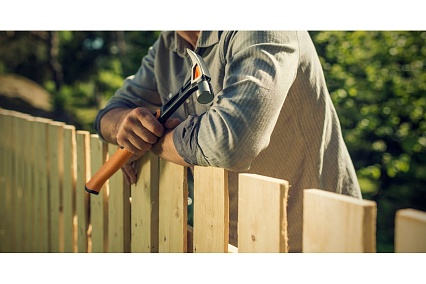 Столярный молоток Fiskars 20oz/15.5" 1020215