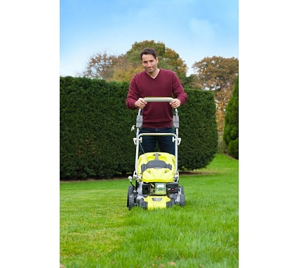 Самоходная бензиновая газонокосилка Ryobi RLM46140 5133002551