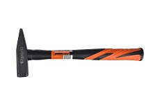 Кованый молоток Ермак с фиберглассовой двухкомпонентной ручкой 400г 662-002