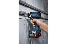 Аккумуляторный ударный гайковерт Bosch GDR 18 V-LI 0.601.9A1.30F