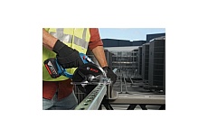 Аккумуляторная циркулярная пила Bosch GKM 18 V-LI Professional Solo 0.601.6A4.001
