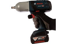 Аккумуляторный ударный гайковерт Bosch GDS 18 V-LI HT 0.601.9B1.30A