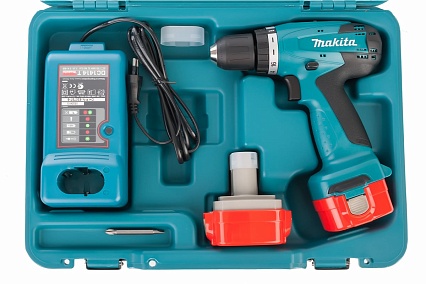 Аккумуляторный шуруповерт Makita 6271DWPE