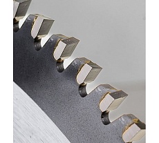 Диск пильный  Industrial Дерево (255x30 мм; 100Т) Hilberg HW257