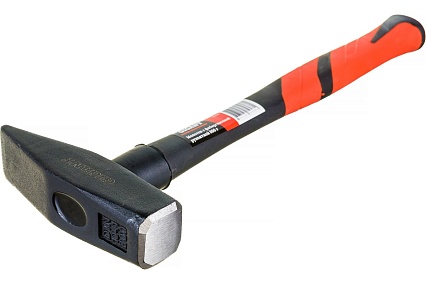 Молоток с фибергласовой рукояткой 800г Gigant HHT800