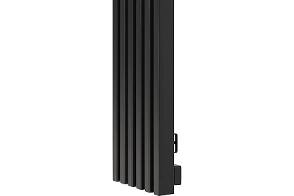 Вертикальный радиатор c боковым подключением, ARBIOLA Compact H 1800-63-06 HWN, RAL 9005 матовый черный 264601