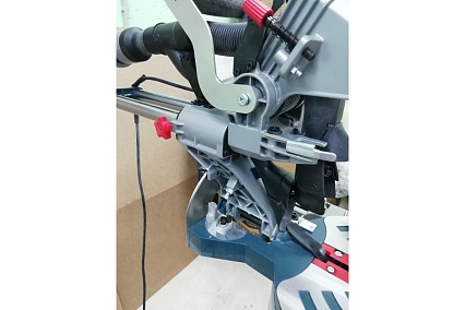 Торцовочная пила Bosch GCM 8 SJL Professional 0.601.B19.100