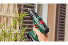 Аккумуляторная ударная дрель-шуруповерт Bosch EasyImpact 18V-40 06039D8101