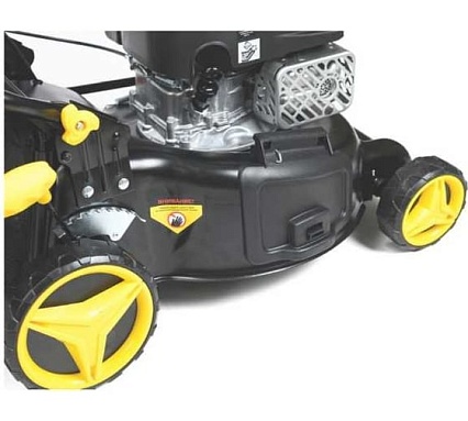 Бензиновая газонокосилка Huter GLM-46/S 900/70/3/18