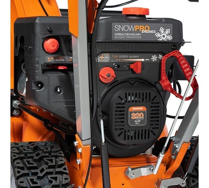 Бензиновый снегоуборщик Daewoo DAST 1080