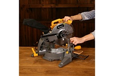Торцовочная пила Deko DKMS2000-255 Laser 063-4315