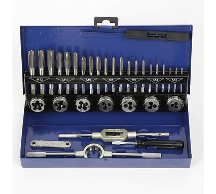 Набор метчиков и плашек 32 предмета Car-tool CT-W032