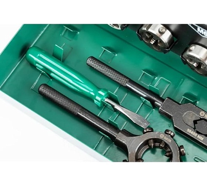 Набор метчиков и плашек Sata 32 предмета 50452