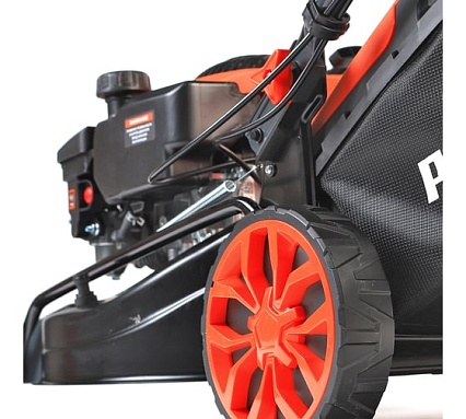 Бензиновая газонокосилка Patriot PT 46S 512109046