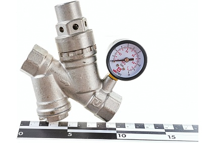Редуктор давления Valtec с фильтром и манометром 3/4 " 2-5 бар VT.082.N.05