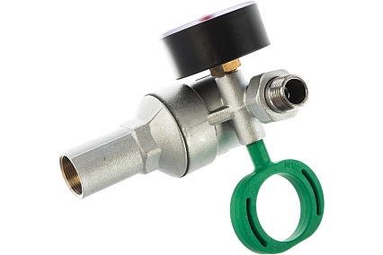 Редуктор хром FAR 1/2" НР-НР, с манометром FA 2815 12