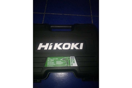 Аккумуляторная дрель-шуруповерт Hikoki DS12DA DS12DARFZ