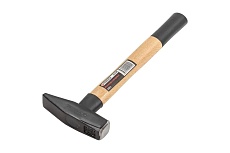 Слесарный молоток с деревянной ручкой и пластиковой защитой у основания Forsage 500 г F-822500(48215)