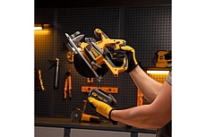 Циркулярная аккумуляторная бесщеточная пила Denzel ccs-165-0, 18 В, li-ion 27402