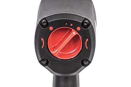 Пистолетный композитный пневмогайковерт Byemax BM-43-4131P1