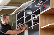Цельностальная струбцина BESSEY с поворотной рукояткой, 5 кН, 400 x 120 мм BE-GZ40-12KG