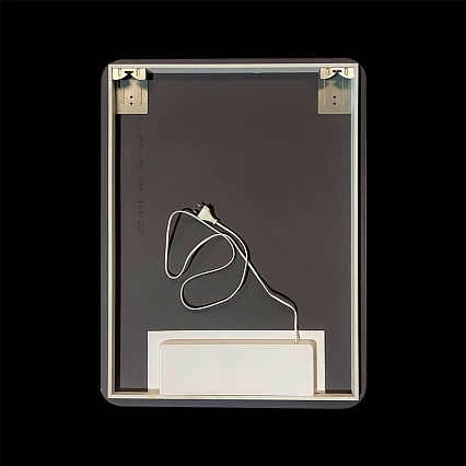 Зеркало Vincea VLM-3BE6007-2 60x70 см, сенсорный выключатель, диммер, антипар Зеркало Vincea VLM-3BE6007-2 60x70 см, сенсорный выключатель, диммер, антипар