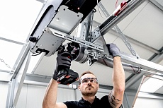 Аккумуляторный гайковерт Metabo SSW 18 LT 300 BL 602398850