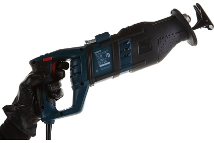 Сабельная ножовка Bosch GSA 1300 PCE 0.601.64E.200