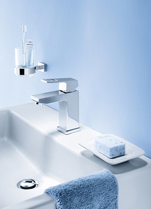 Стакан Grohe Essentials 40372001