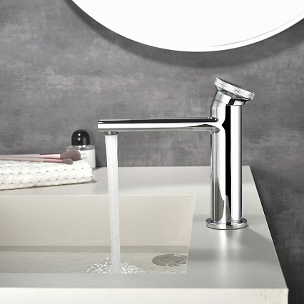 Смеситель для раковины Black&White Gravity GF-7107-С хром
