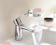 Смеситель для раковины Grohe Eurostyle Cosmopolitan 33552002