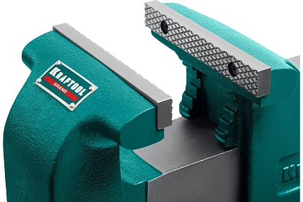 Слесарные тиски Kraftool Grand 200 мм 32702-200
