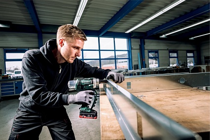 Аккумуляторный заклепочник Metabo NP 18 LTX BL 5.0 619002890
