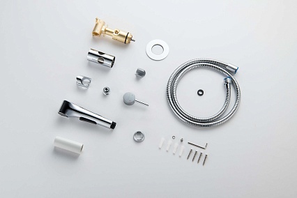 Смеситель Aquatek Европа AQ1020CR с гигиеническим душем, хром Смеситель Aquatek Европа AQ1020CR с гигиеническим душем, хром