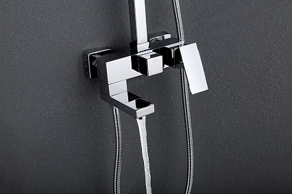 Душевая стойка Abber Daheim AF8216 с изливом, хром