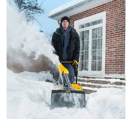 Бензиновая снегоуборочная машина Denzel sb 460 e, 99cc, эл.старт, шнек snowcrusher 97649