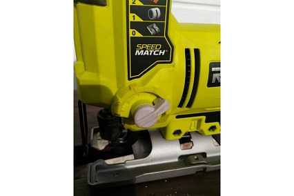 Аккумуляторный лобзик Ryobi ONE+ R18JS-0 5133002158